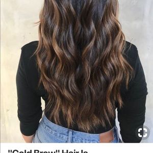 Meet your Posher, Jolie